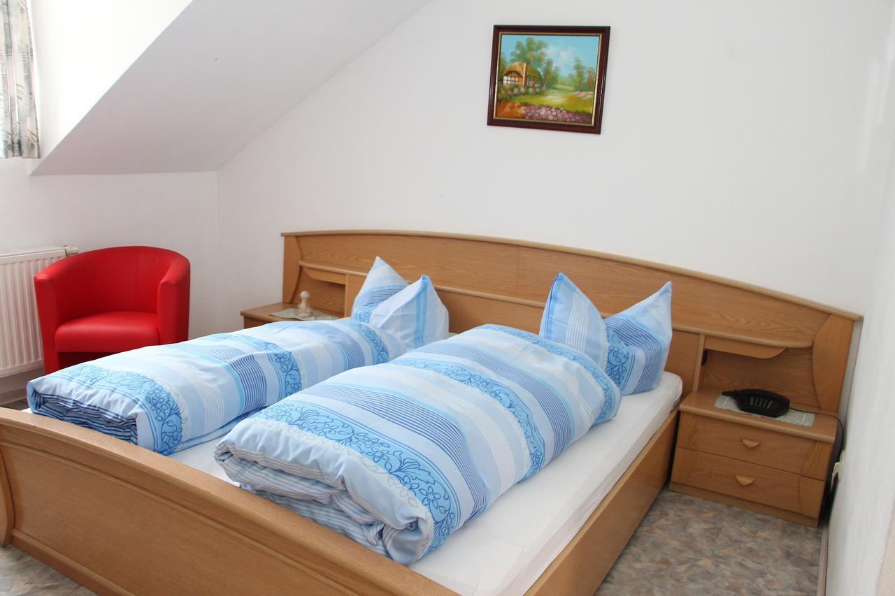 Hotel Bayerischer Hof Wiesau Luaran gambar